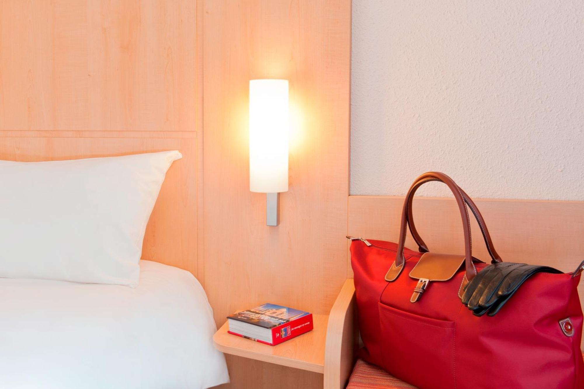 Ibis Lille Centre Gares Ξενοδοχείο Δωμάτιο φωτογραφία